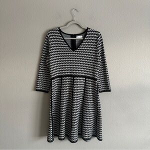 Calvin Klein Black and White Patterned Knit Sweater Dress Large